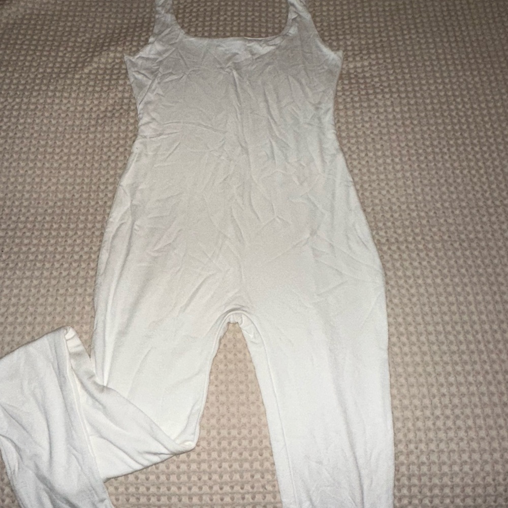 White Sleeveless Jumpsuit